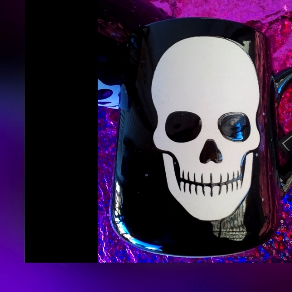 COBWEBS & CAULDRONS NEW 2 SKULL MUGS Christmas gift 🎁 goth coffee tea kitchen - Picture 4 of 15